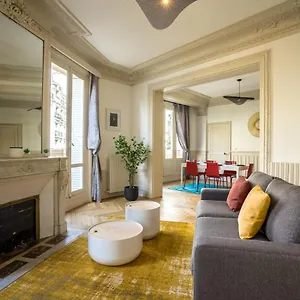 Cmg - Mozart 2 Appartement Paris