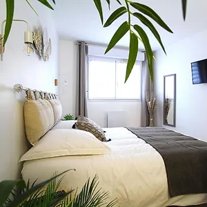 L'evasion Lourdaise Terrasse Centre Parking Wifi Apartamento