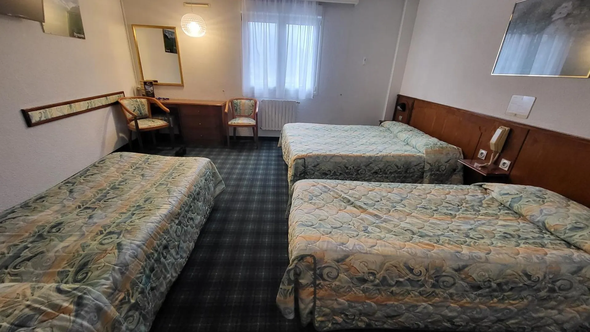 Hotel Christ Roi ルルド フランス