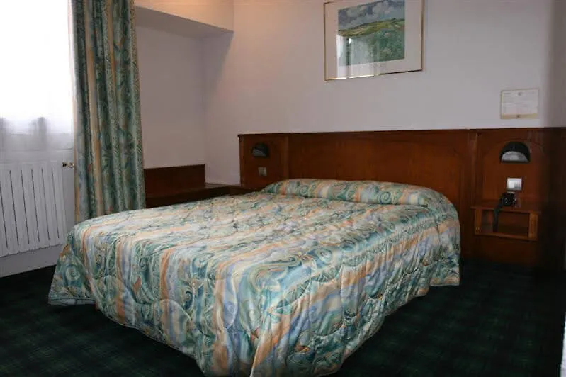 ****  Hotel Christ Roi ルルド フランス