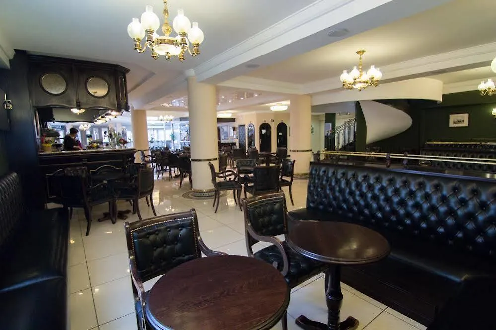 Hotel Christ Roi Lourdes